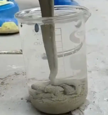 秀山水工混凝土絮凝剂，水下抗分散剂的作用及施工方法